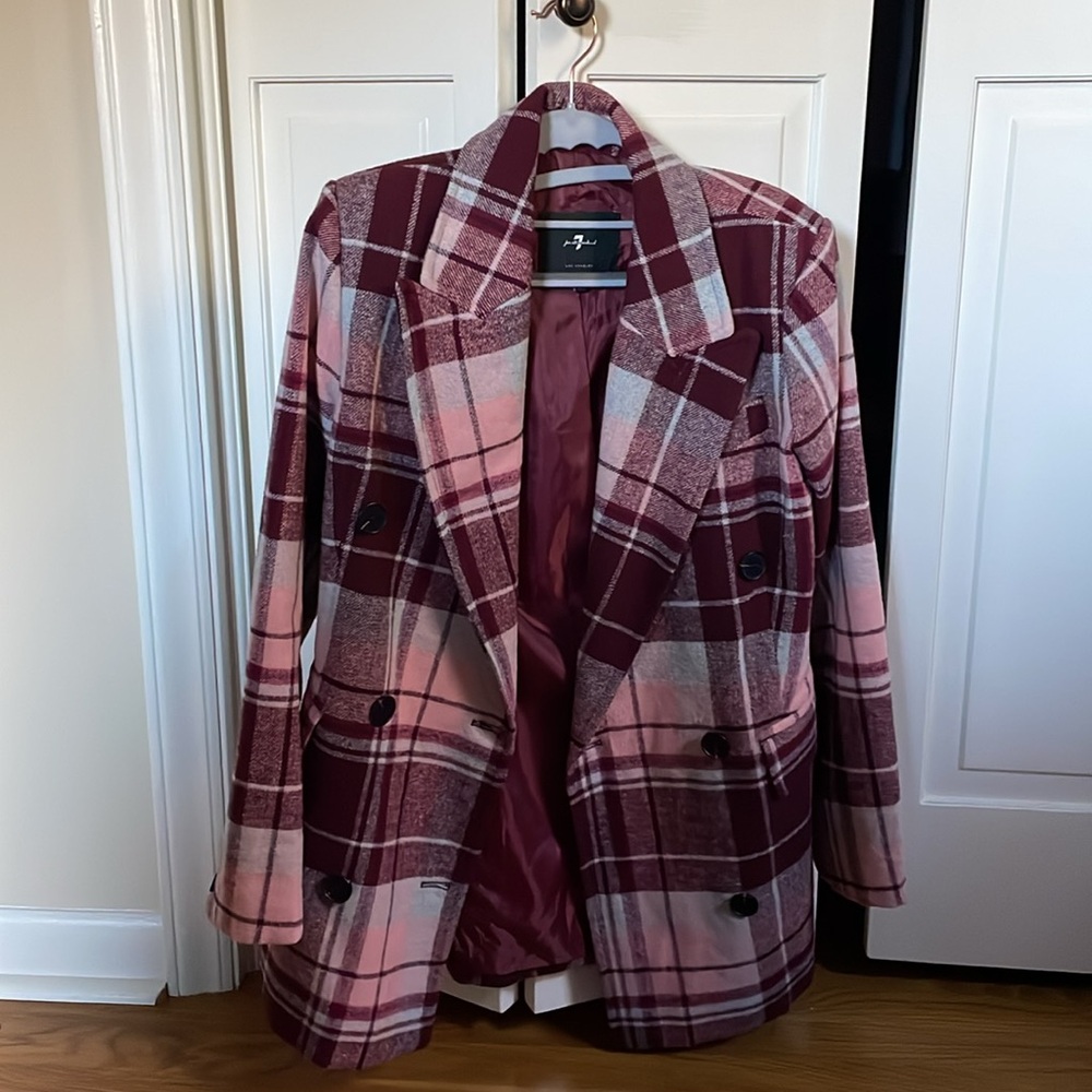7 For All Mankind XS wool blend blazer. PRICE AS MARKED
Free shipping!